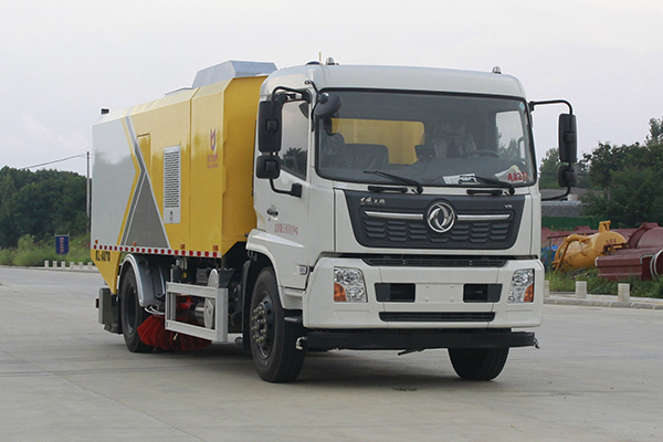 KLF5181TXCD6型吸塵車